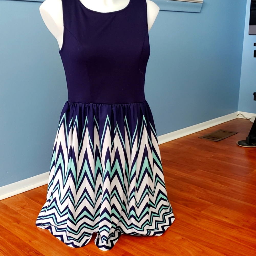 NWOT XHILARATION DRESS 👗 M